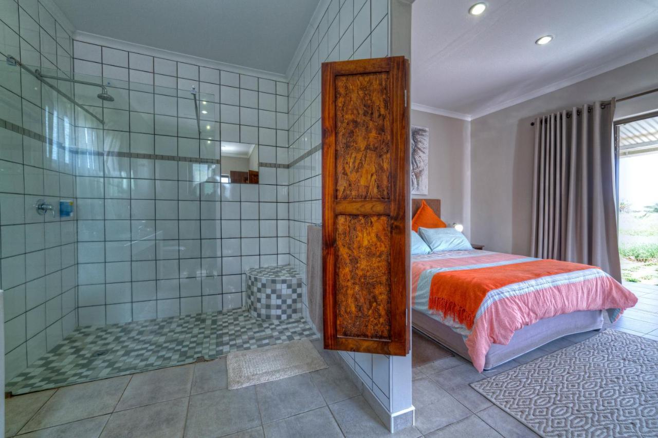 Khoi-Khoi Guesthouse Otavi Экстерьер фото
