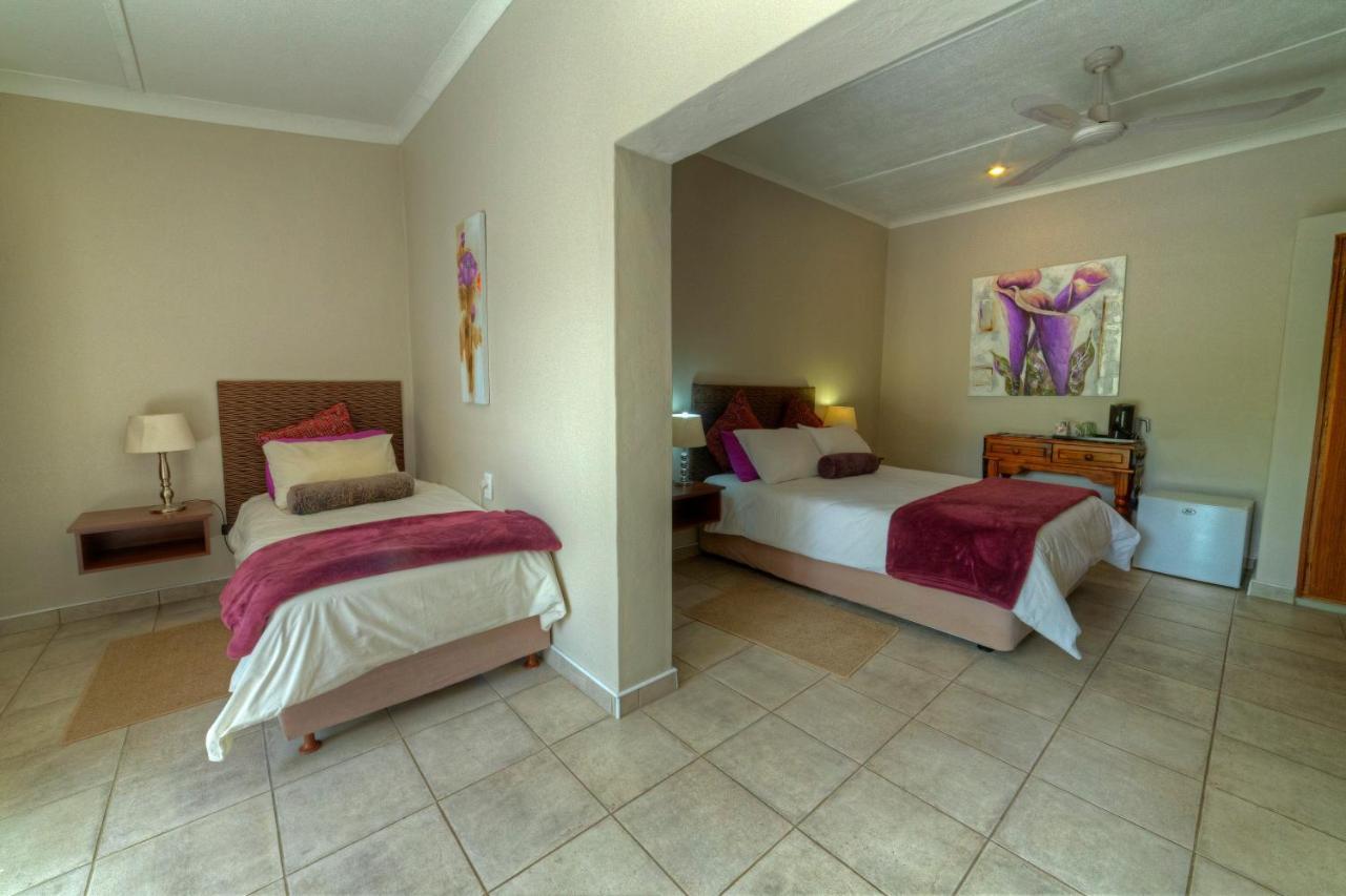 Khoi-Khoi Guesthouse Otavi Экстерьер фото