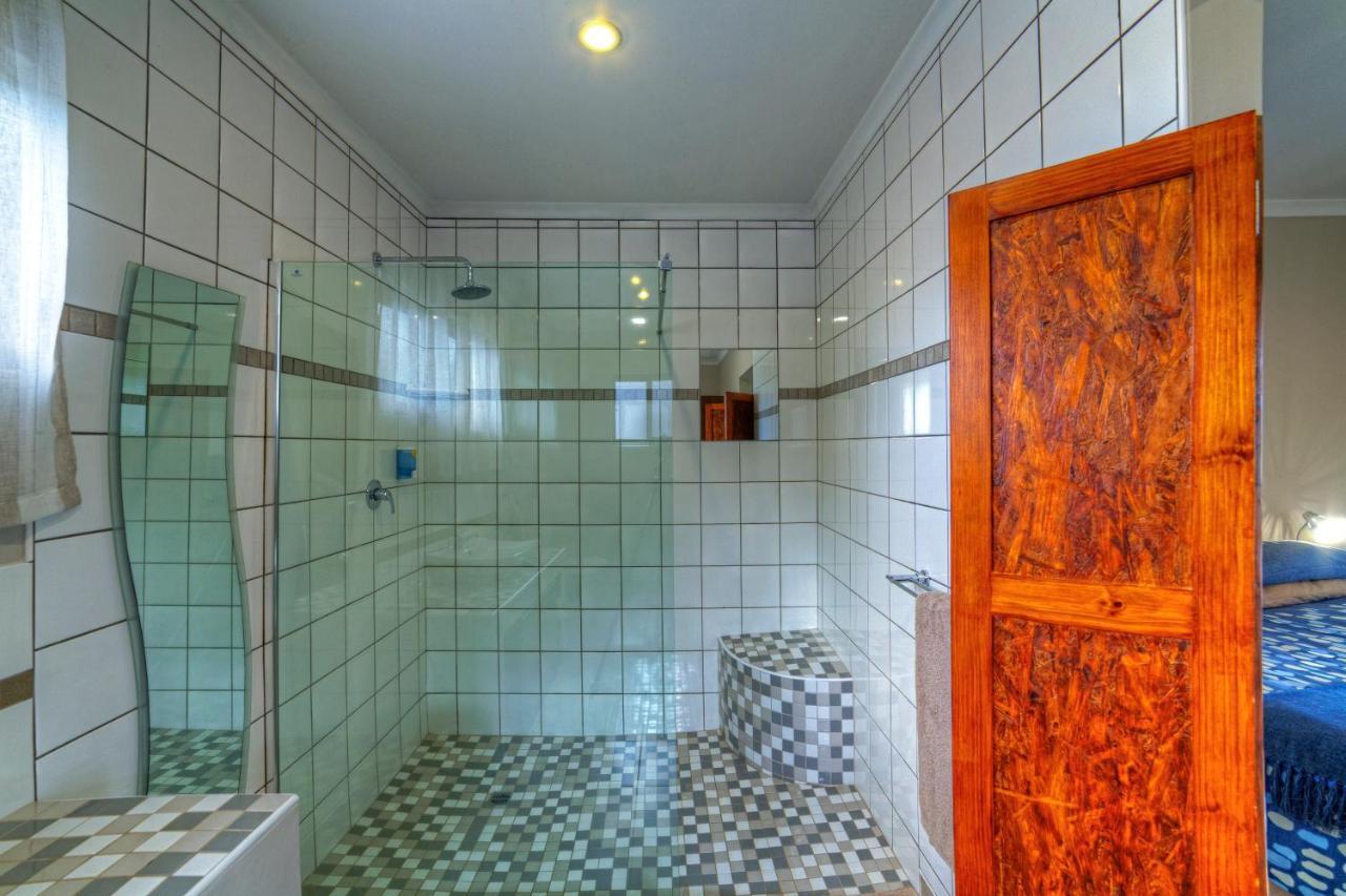 Khoi-Khoi Guesthouse Otavi Экстерьер фото